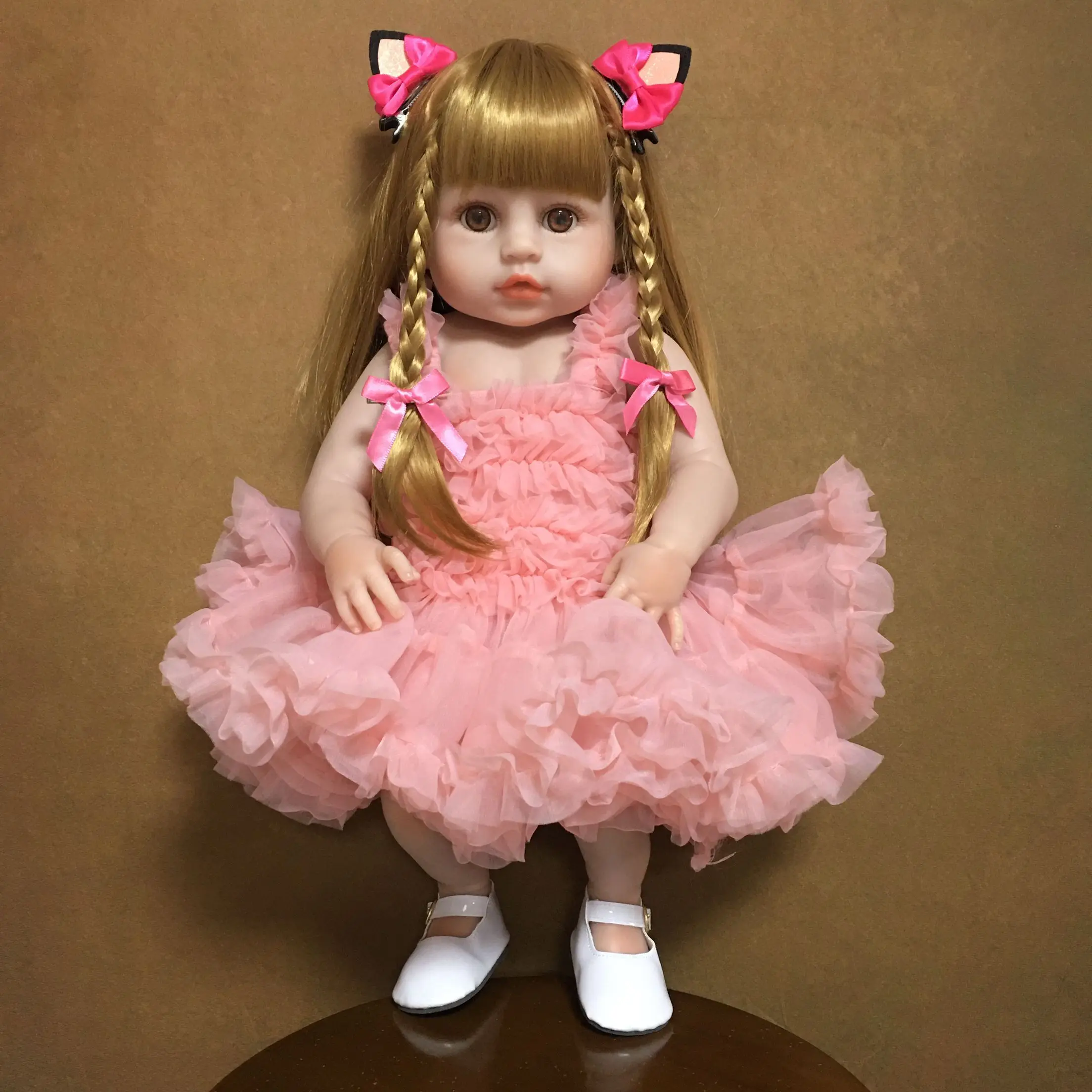 KEIUMI Косплей Принцесса Полный Силикон Винил Reborn Baby Girl Куклы Длинные Волосы Baby Reborn Boneca 19 дюймов Подарки на день рождения Детские игрушки