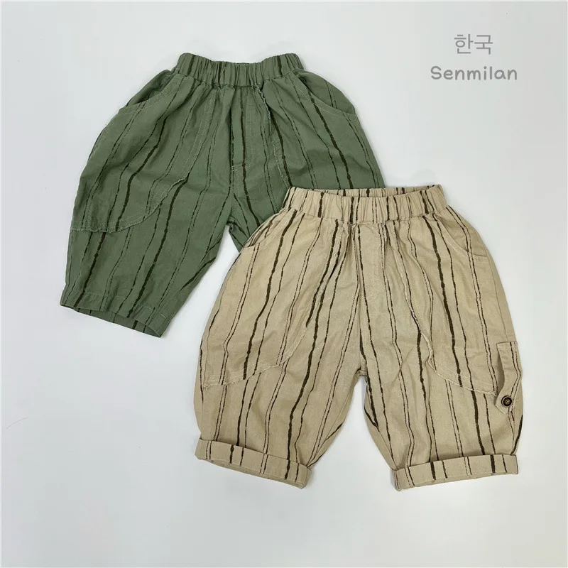 Корейский стиль Новая летняя детская одежда Полосатые льняные хлопковые шорты для мальчиков Повседневные детские длины икры Большие PP шорты Брюки