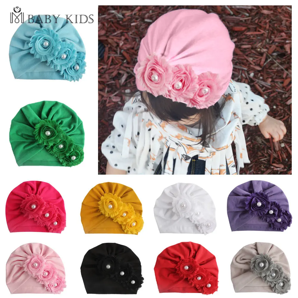 Новые детские шапки для новорожденных с жемчужными шифоновыми цветами Хлопковая смесь Тюрбан для девочек Эластичная шапка-бини Детские аксессуары для волос