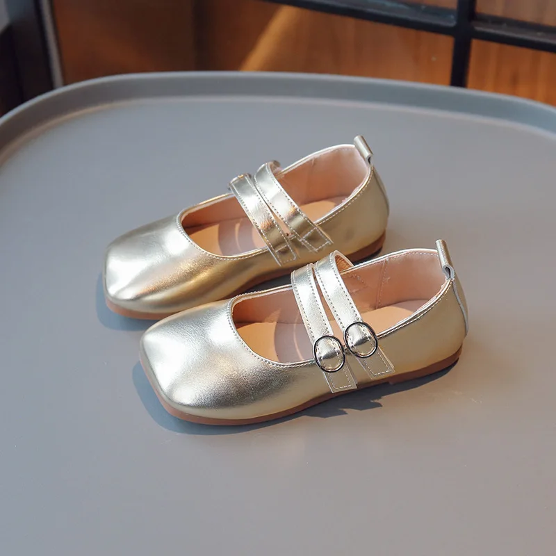 Обувь для девочек для весенней моды Золото Серебро Двойной пояс Детская обувь на плоской подошве Детская обувь для танцев Размер 26-36 CSH1553