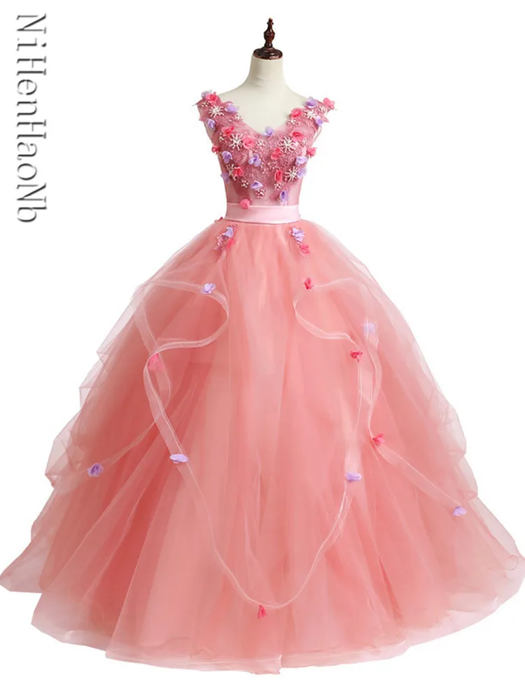Розовые платья Quinceanera 3D Цветы 2023 Бальное платье на шнуровке Вечерние платья для выпускной вечеринки Princess Sweet 16 Платье Vestidos De 15 Años